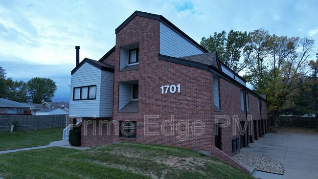 Photo - 1701 Ridgehaven Ct
