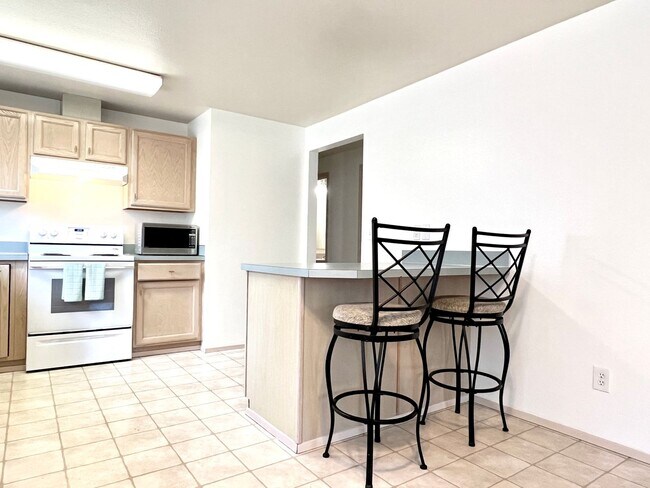 Photo - 233 N Bower Ln