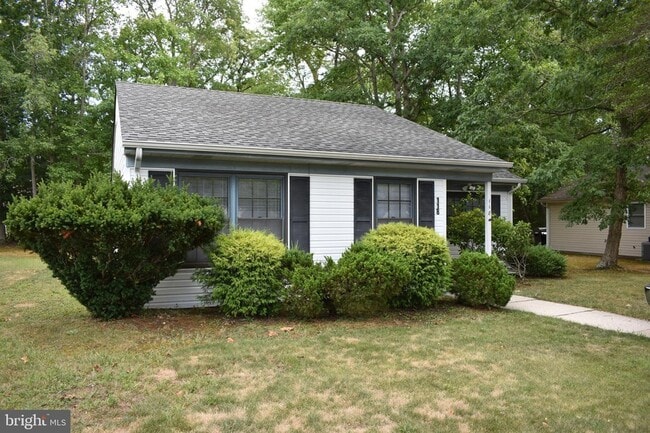 Photo - 118 Lexington Dr