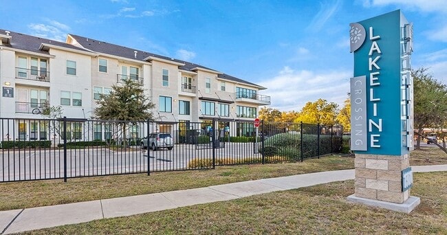 Photo - Lakeline Crossing Apartments