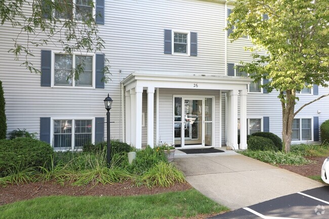 Building Photo - 26 Webb Pl Unit 2C Rental