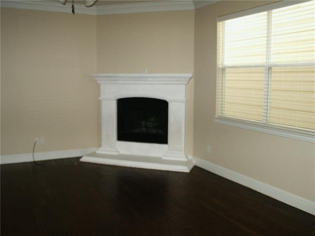 Photo - 514 Heath Ln