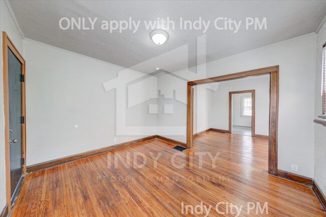 Photo - 953 N Linwood Ave