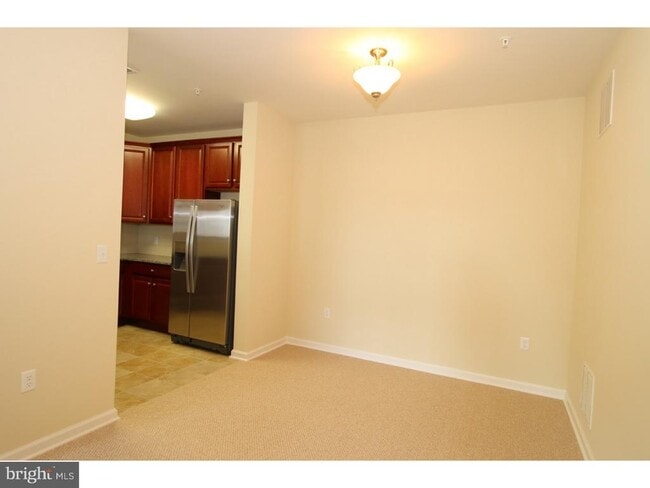 Photo - 1137 Halifax Pl
