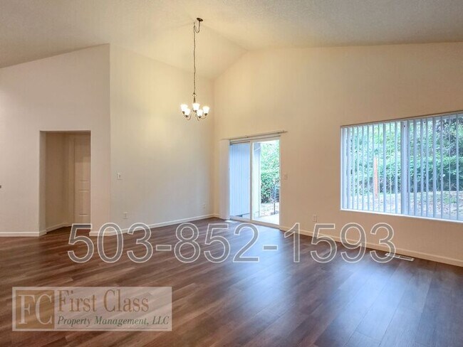 Photo - 13170 SW Menlor Ln