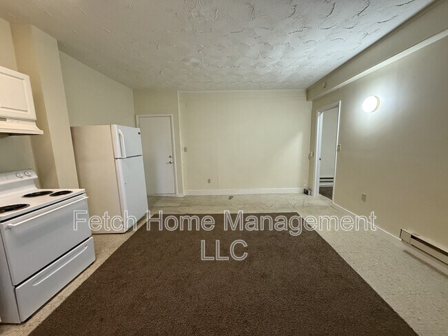 Photo - 357 S 3rd St