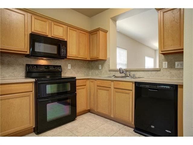 Photo - 3133 Judge Holland Ln