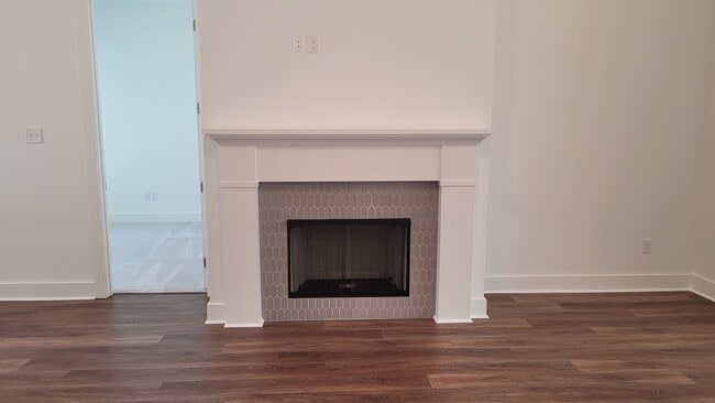 Photo - 9581 S Creek Dr