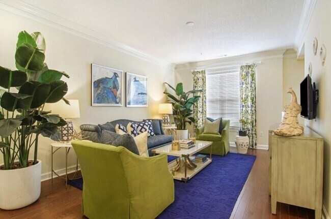 Photo - 100 Ladson Ct