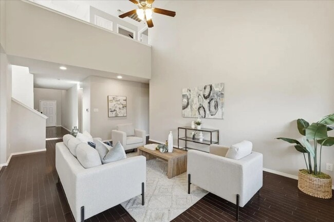 517 High Desert Dr