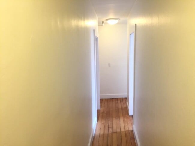 Photo - 374 Thames St