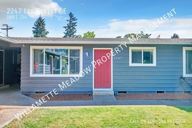 Photo - 2247 Lee St SE