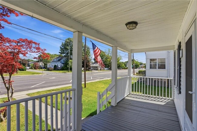 Photo - 1009 Willett Ave