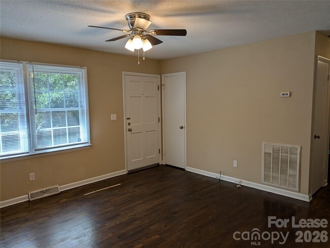 Photo - 362 Cabarrus Ave