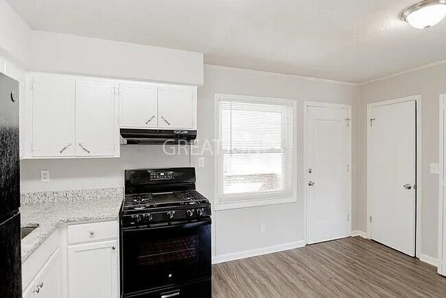 Photo - 4833 Delray Dr