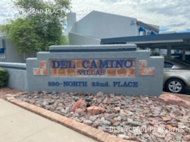 Building Photo - 220 N 22nd Pl Unit #1033