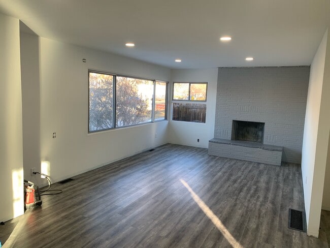 Photo - 101 Orchard Ave Casa Unidad A