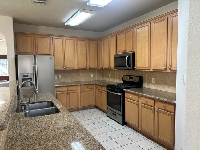 Photo - 5218 Meadow Canyon Dr