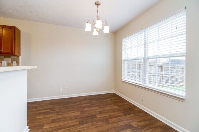 Photo - 1227 Matterhorn Run