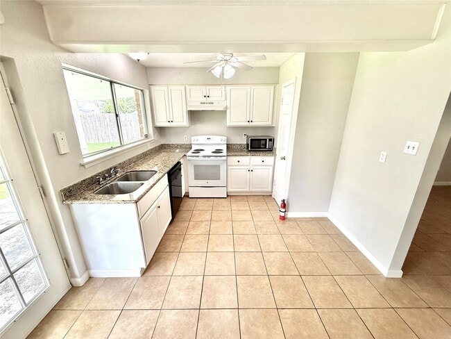 Photo - 16814 David Glen Dr