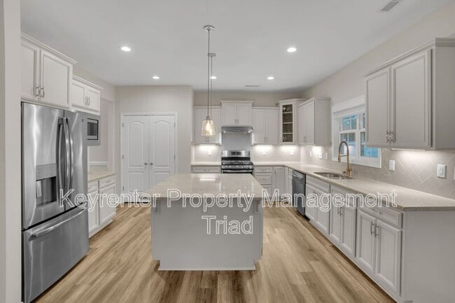 Photo - 5470 Noble View Dr