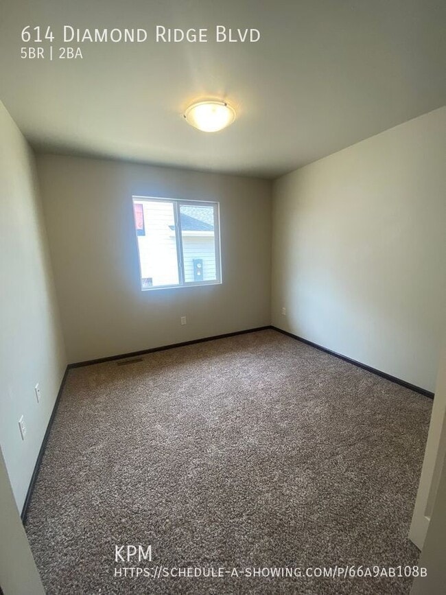 Photo - 614 Diamond Ridge Blvd