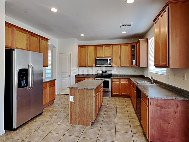 Photo - 9428 W Riverside Ave