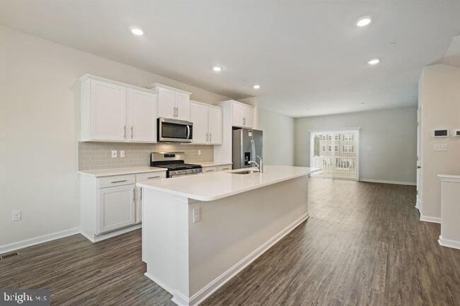 Photo - 1807 Kellington Ct