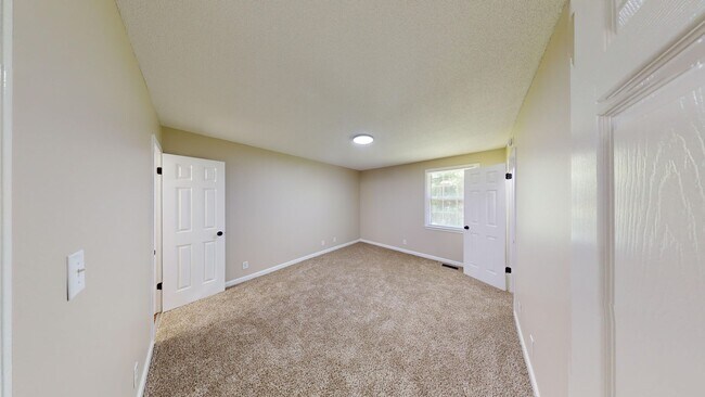 Photo - 1487 Nichols Dr Unit 1487 Nichols Drive; Apt. B