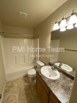 Photo - 2510 Charleston Ave