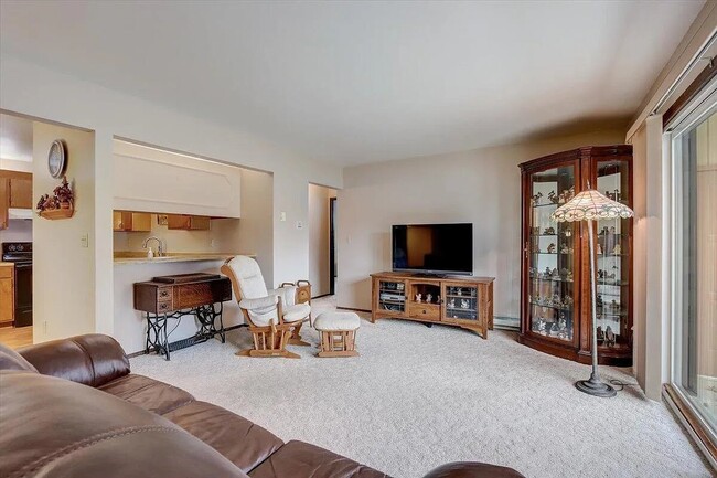 3215 W Mangold Ave Unit C
