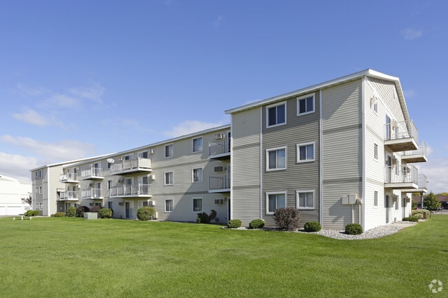 Building Photo - Windwood Estates Rental
