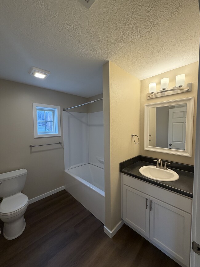 Photo - Heatherwood Apartments