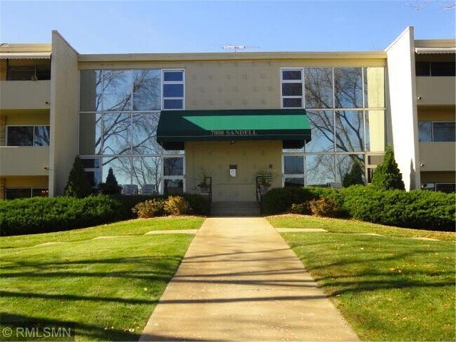 Photo - 7000 Sandell Ave Apartamento Unidad 5