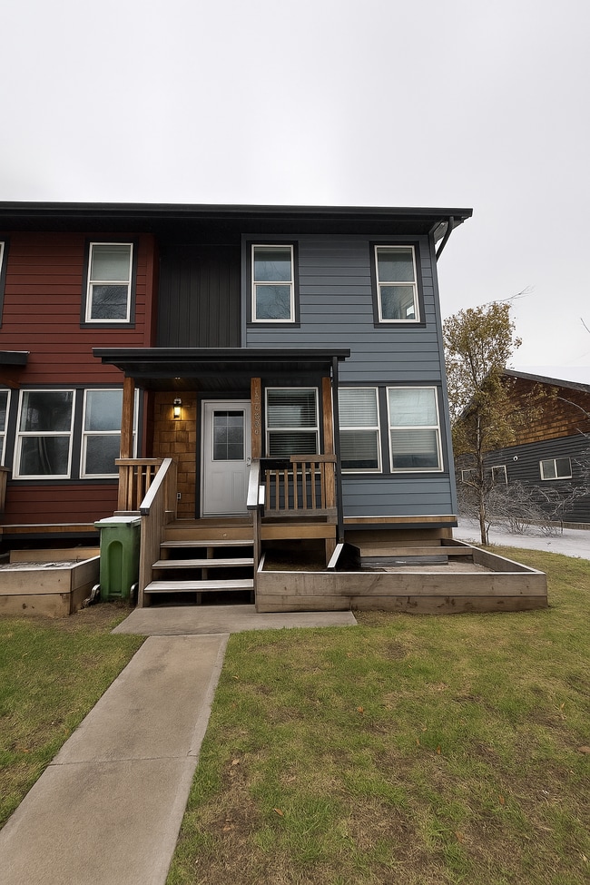 Building Photo - 10507-10122 122 Ave NW Unit 10507 - Full house