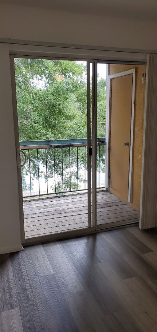 Photo - 3 Bedroom 3 Baths Condominium