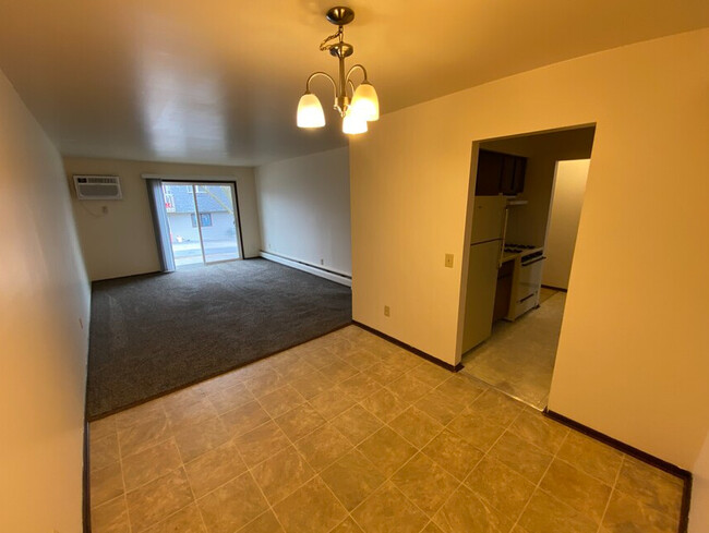 Photo - Fox Ridge Apartments