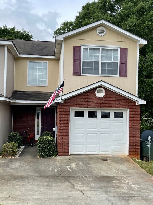 Dunwoody Subdivision - Dunwoody Subdivision Townhome