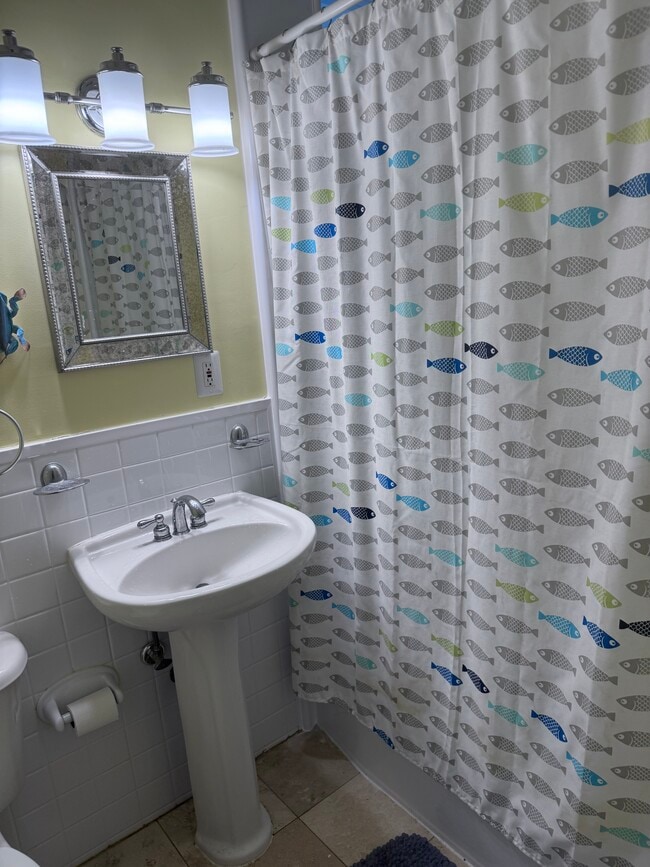 Photo - 5120 Sideburn Rd