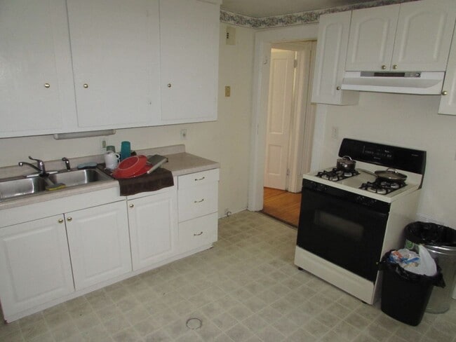 Photo - (597) - 215-217 N. Blair Street Unit 215