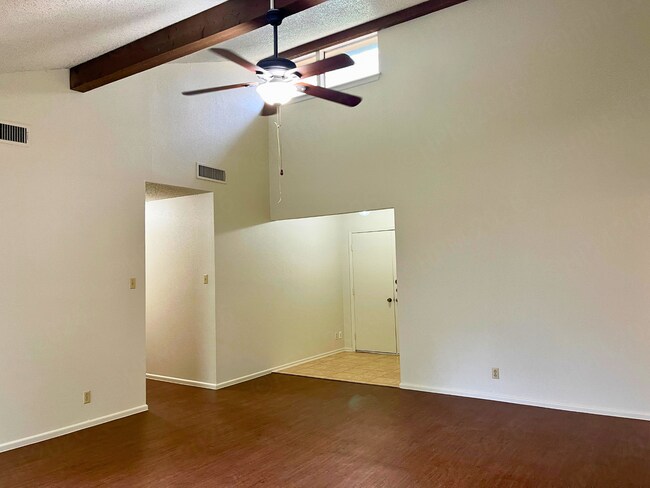 Photo - Beautiful 3 Bedroom Home in San Pedro Hills Near NEISD Schools