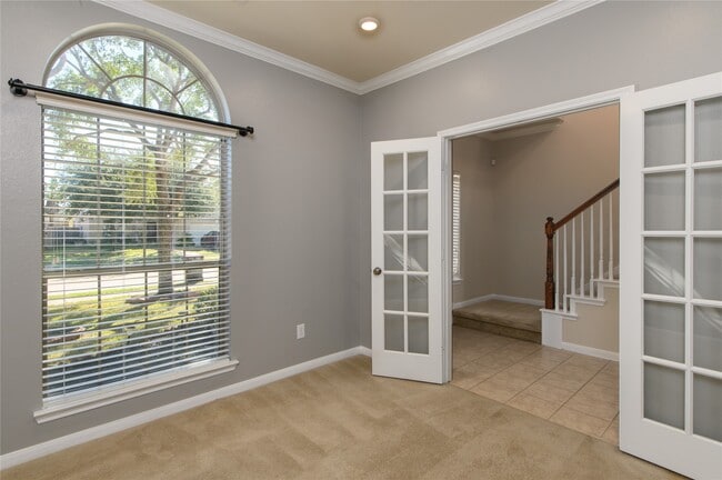 Photo - 15619 Mossy Park