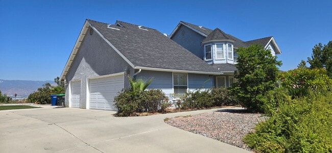 Photo - Loma Linda Home with Mountain Views