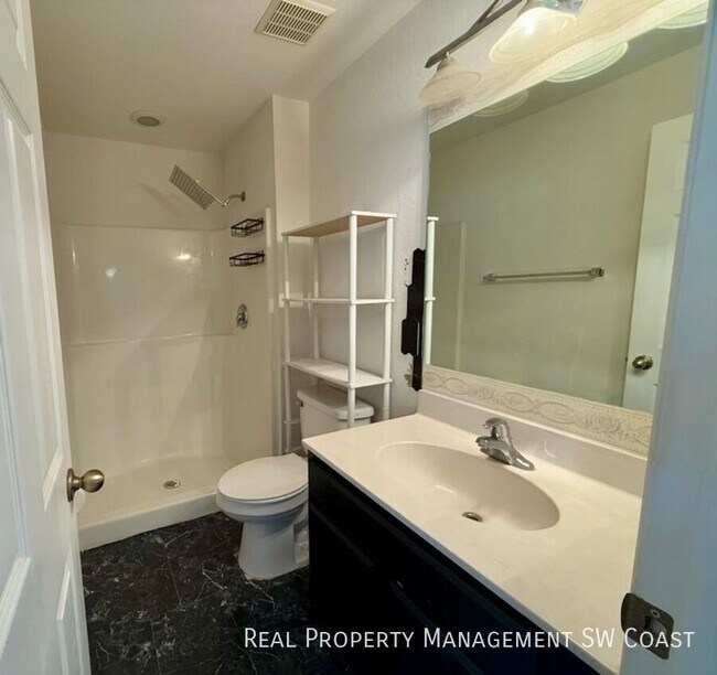 Photo - 5172 Leeds Rd