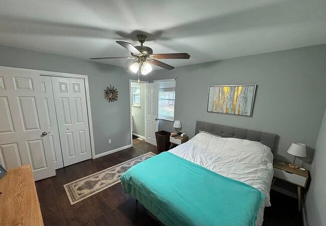 Photo - 6220 Robin Heights Dr NW