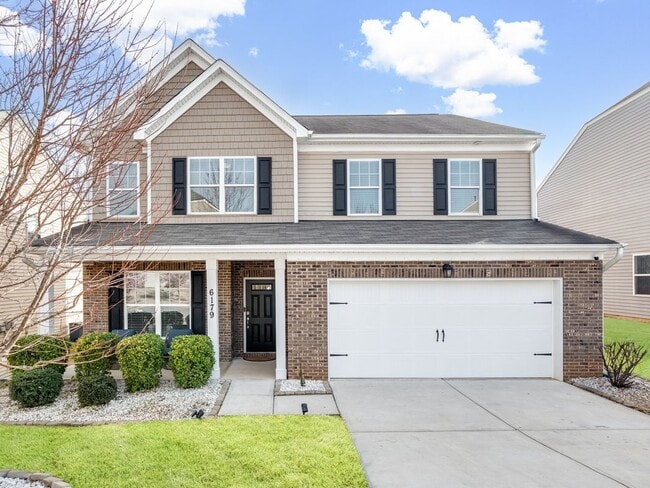 Building Photo - 6179 Kilchurn Dr