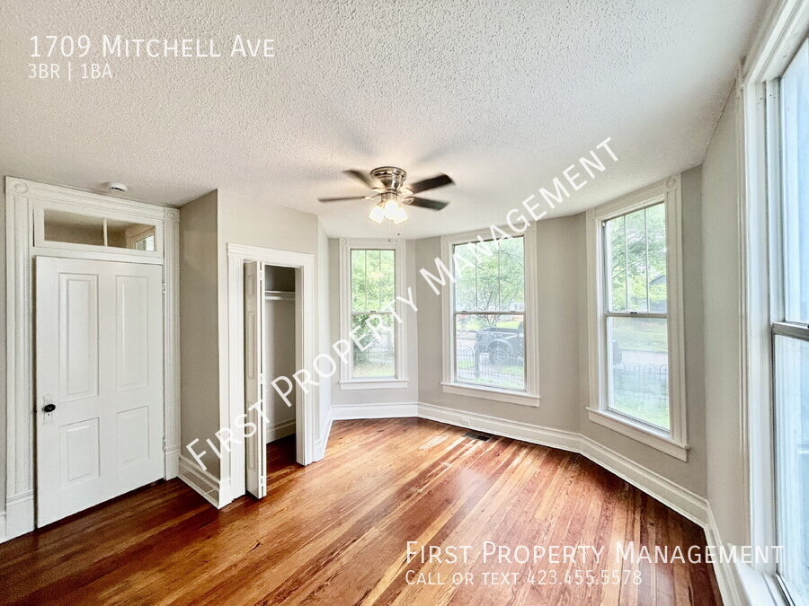 Photo - Single Family House in Downtown (South Sid...