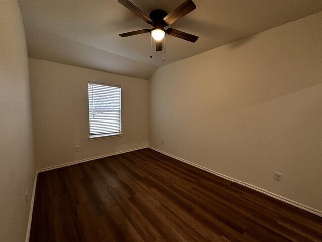 Photo - 11503 Mackenzie Wy