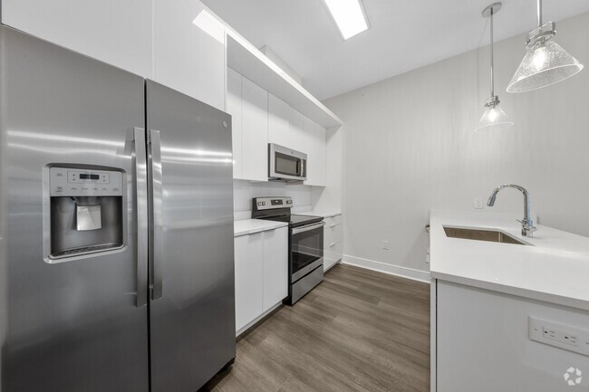 Building Photo - 121 34th St Unit 412 Rental