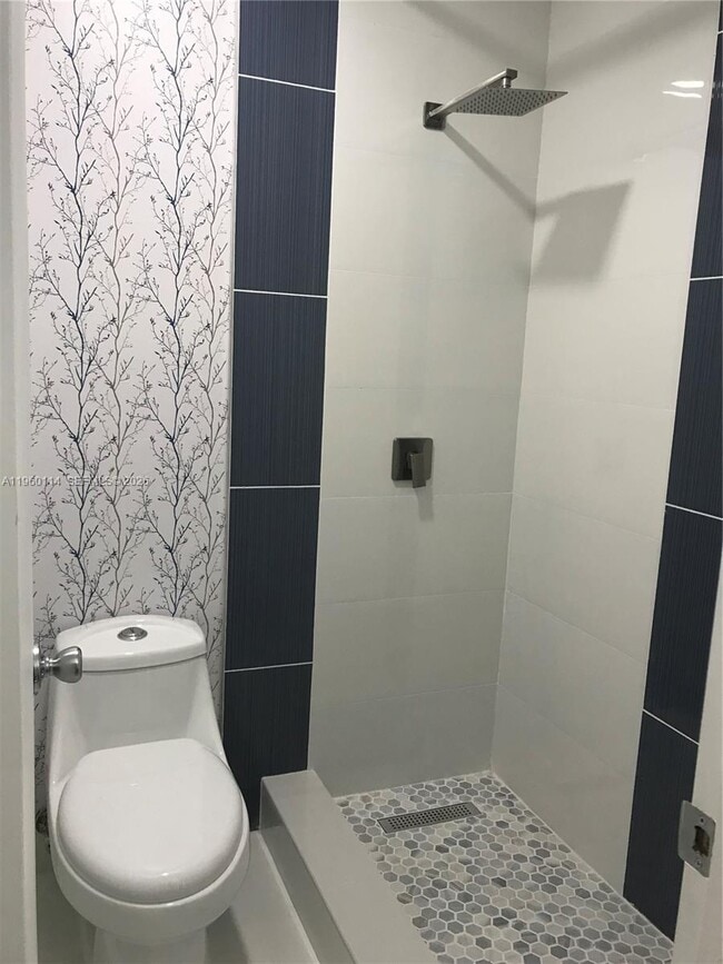 Photo - 8211 NW 191st St Unidad 3-E